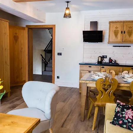 Apartment Dolina Strążyska - *